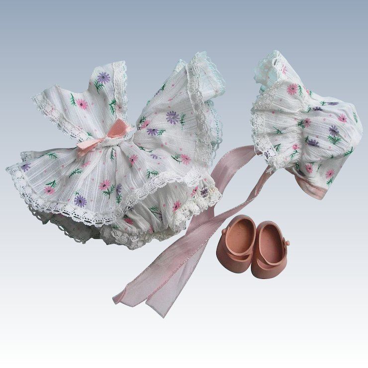 lien hypertexte critique